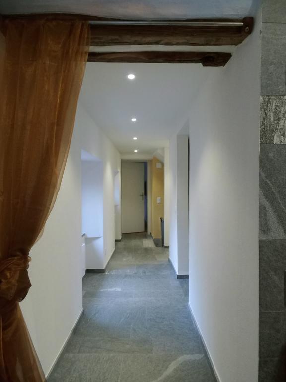 Guesthouse "Castello Del Nucleo" Intragna Ngoại thất bức ảnh